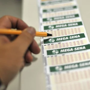 Mega-Sena 2.998 Conheça os números sorteados para o prêmio de R$ 60 milhoes e onde apostar para o próximo concurso