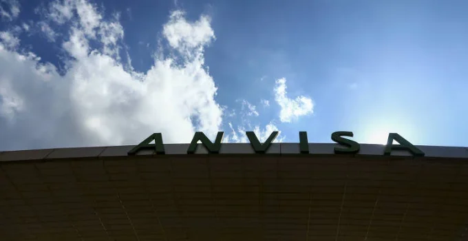 Anvisa aprova novo medicamento para câncer de pulmão avançado Anvisa aprova novo medicamento para câncer de pulmão avançado