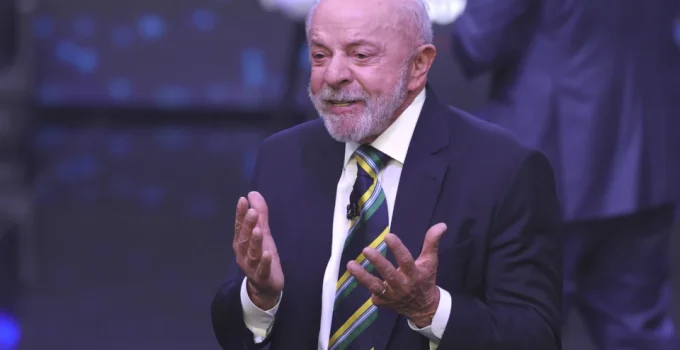 Especialistas alertam para ilegalidades em pacote de bondades de Lula às vésperas da eleição
