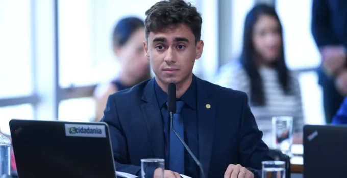 TSE dá 12h para Meta explicar alcance de Nikolas Ferreira sob pena de multa pesada TSE dá 12h para Meta explicar alcance de Nikolas Ferreira sob pena de multa pesada