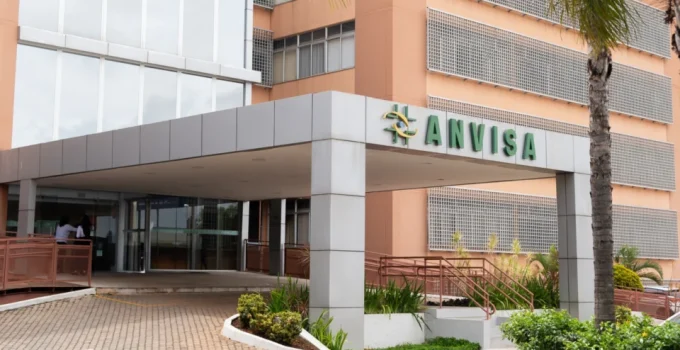 Anvisa Proíbe Produtos de Limpeza e Intensifica Fiscalização