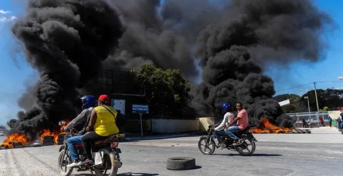 Corpos no Haiti podem ser de soldados salvadorenhos desaparecidos, dizem fontes Corpos no Haiti podem ser de soldados salvadorenhos desaparecidos, dizem fontes