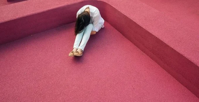 Tratamento da depressão na gravidez beneficia o desenvolvimento cerebral do bebê, aponta estudo