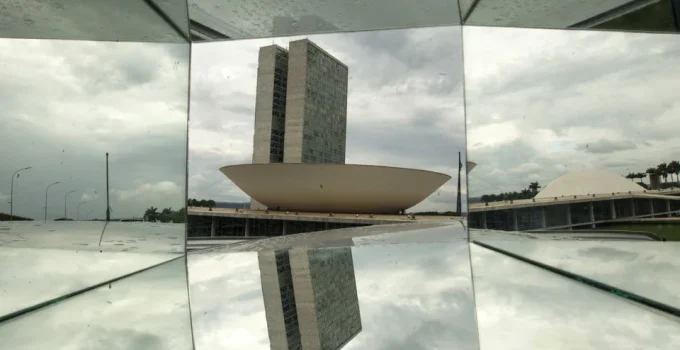 Lula terá de negociar com Congresso de direita em 2027 Lula terá de negociar com Congresso de direita em 2027