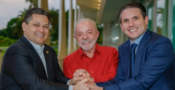 Alcolumbre e Arthur Lira visitam Lula e defendem diálogo entre Poderes após reeleição