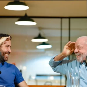 Janones, o 'General' de Lula: WhatsApp e redes sociais foram trunfos na campanha vitoriosa