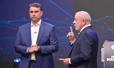 Sigilo e Rapidez em Ordem Contra Flávio Bolsonaro Alimentam Tese de Perseguição Política