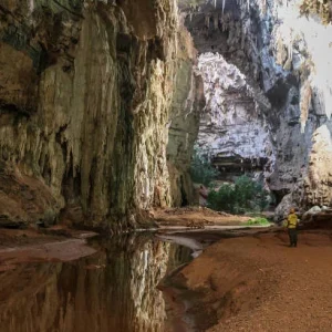 Januária: O Coração do Sertão Mineiro que Guarda Gigantes Subterrâneos e Riqueza Cultural