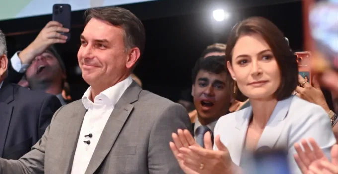 Michelle Bolsonaro defende união e rejeita busca por culpados após derrota de Flávio