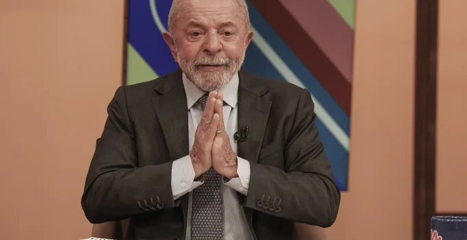 Lula Investe R$ 562 Milhões em Publicidade para Turbinar Popularidade Antes das Eleições e PT Treina Exército Digital