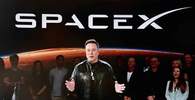 Elon Musk, o Primeiro Trilionário do Mundo, Ainda Vive em Casa de 37m²: O Segredo por Trás da Fortuna e Estilo de Vida Peculiar