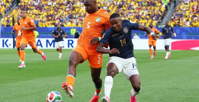 Costa do Marfim vence Equador com gol no fim em jogo eletrizante de futebol com bolas na trave na Copa do Mundo