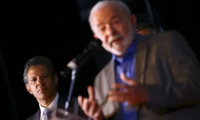 Tarcísio de Freitas e Fernando Haddad debatem o legado do terceiro mandato de Lula: "Perda de oportunidade" vs. "Crescimento com responsabilidade"