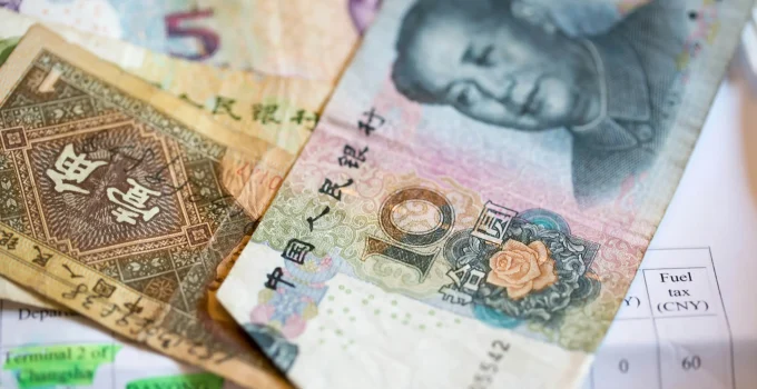 Lula emite dívida em Yuan: Brasil se aproxima da China e desafia domínio do Dólar com "Panda Bonds"
