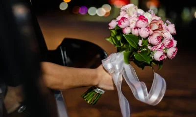Fim da Tradição: Noivas Recusam Jogar Buquê e Preferem Guardar Flores Como Lembrança Eterna