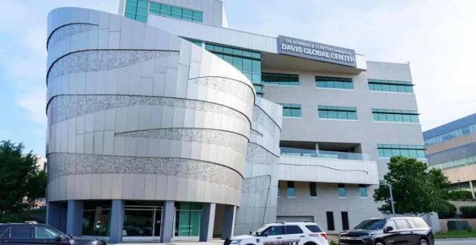 Passageira de Cruzeiro Presa em Quarentena nos EUA Contra Sua Vontade: 'É uma Prisão' por Hantavírus