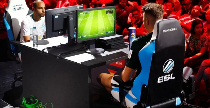 Copa do Mundo: Gamers Exploram Nova Forma de Torcer Dividindo Atenção Entre TV e Mensagens em Comunidades Virtuais