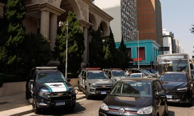 Flávio Bolsonaro lança "Brasil Sem Medo" em SP: Plano de segurança mira eleitores e critica Lula e PT com IA