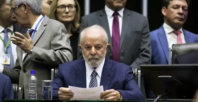 Lula ameaça retaliação contra EUA, mas risco de custos para o Brasil domina debate e acende alerta em analistas