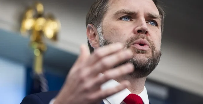 Vice dos EUA J.D. Vance Alerta Israel: “Não Ataquem o Único Aliado Poderoso que Vocês Têm” Após Acordo com Irã Vice dos EUA J.D. Vance Alerta Israel: "Não Ataquem o Único Aliado Poderoso que Vocês Têm" Após Acordo com Irã