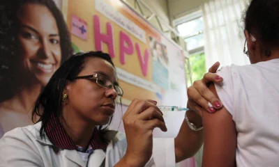 Vacina contra HPV: Inglaterra registra ZERO mortes de jovens por câncer de colo de útero, veja o impacto!