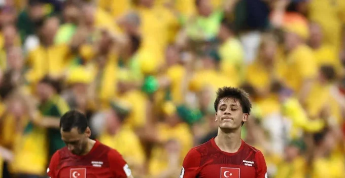 Copa do Mundo: Turquia lidera em finalizações, mas falta pontaria e termina derrotada na estreia Copa do Mundo: Turquia lidera em finalizações, mas falta pontaria e termina derrotada na estreia