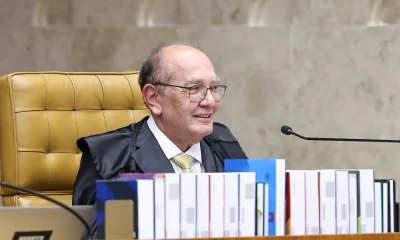 Gilmar Mendes se emociona ao celebrar 24 anos no STF e reflete sobre legado