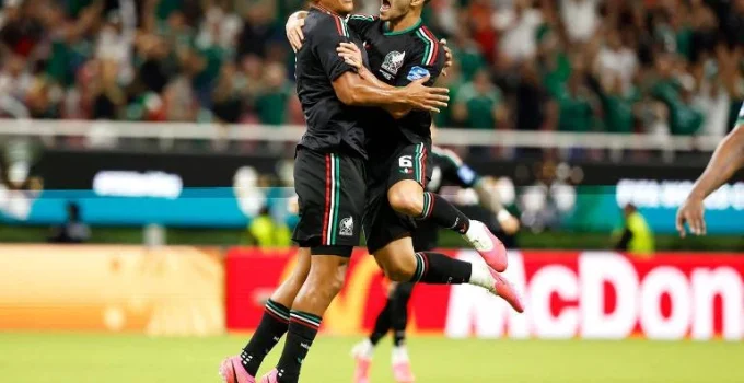 México se garante na próxima fase, Canadá goleia e lesão grave marca rodada México se garante na próxima fase, Canadá goleia e lesão grave marca rodada