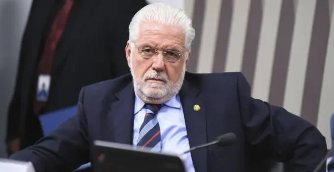 Escândalo do Banco Master atinge PT e senador Jaques Wagner; PGR defende Lei da Dosimetria Escândalo do Banco Master atinge PT e senador Jaques Wagner; PGR defende Lei da Dosimetria