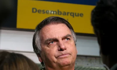 Moraes determina que Bolsonaro preste depoimento presencial sobre arma apreendida