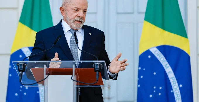 Governo Lula: avaliação negativa se mantém em 38% e aprovação pessoal em empate técnico Governo Lula: avaliação negativa se mantém em 38% e aprovação pessoal em empate técnico
