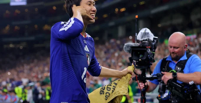 Japão goleia Tunísia e pode ser adversário do Brasil no mata-mata da Copa do Mundo Japão goleia Tunísia e pode ser adversário do Brasil no mata-mata da Copa do Mundo