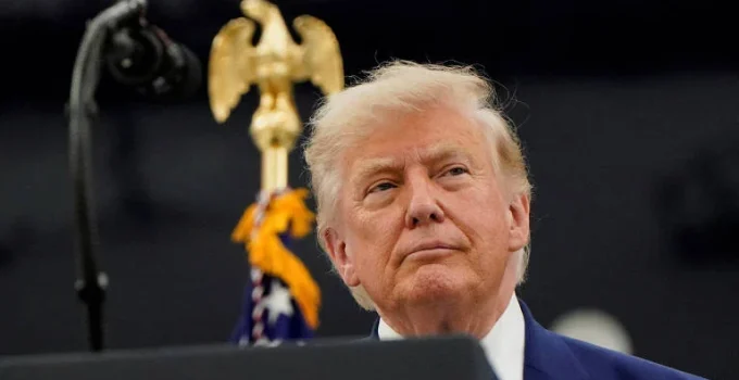 Trump ameaça Irã com ataque mais forte por conflito no Líbano; delegação iraniana deixa Genebra