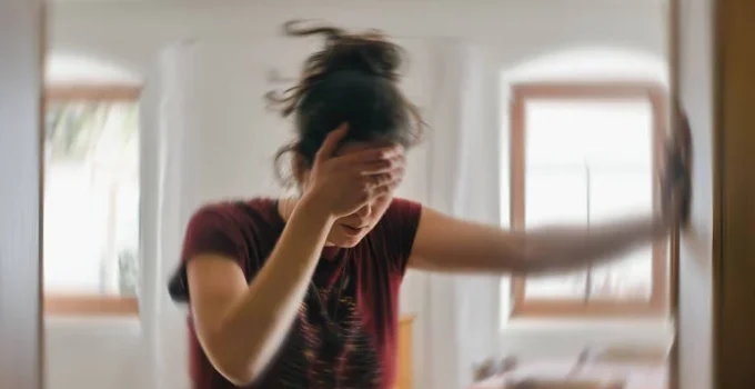 Estudo aponta que mulheres com lesão cerebral têm menos chances de receber tratamento especializado