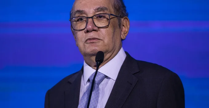 Gilmar Mendes: Lava Jato virou "o maior escândalo judicial do mundo"