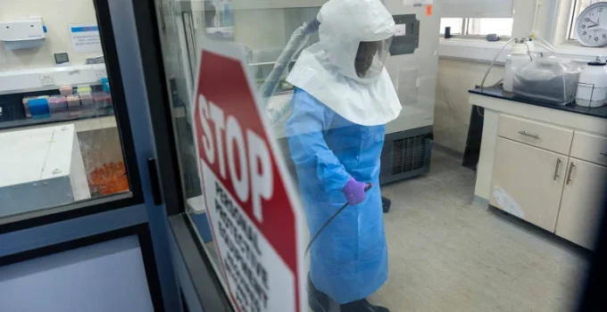 Origem do surto de Ebola em 2018 na RDC permanece um enigma científico