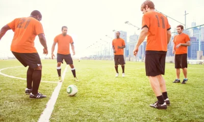 Futebol: Benefícios para a mente e o corpo e os riscos sem preparo adequado