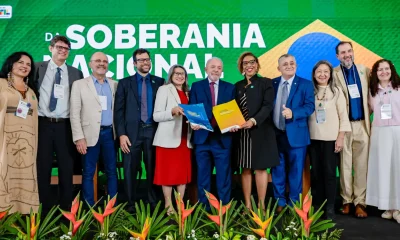 Governo Lula cogita incluir 'Conselhão' na Constituição, gerando debate sobre influência de ONGs
