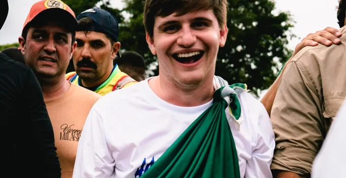 Direita aposta em ‘terceira onda’ de jovens conservadores para ampliar bancada na Câmara Direita aposta em 'terceira onda' de jovens conservadores para ampliar bancada na Câmara