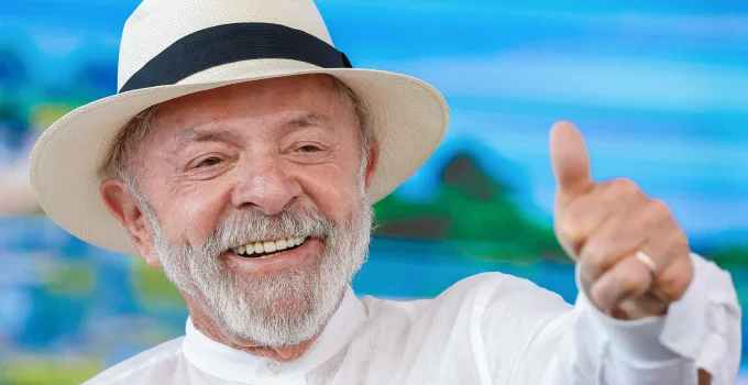 Correios encaram rombo bilionário e risco fiscal sob governo Lula