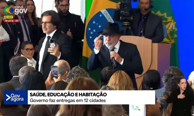 Lula mostra dedo do meio em defesa de que 'pobre gosta de coisa boa'