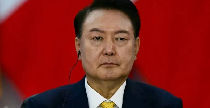 Suprema Corte da Coreia do Sul confirma pena de 7 anos para ex-presidente Yoon Suk Yeol Suprema Corte da Coreia do Sul confirma pena de 7 anos para ex-presidente Yoon Suk Yeol