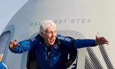 Wally Funk, pioneira da aviação e que voou ao espaço aos 82 anos, morre aos 87