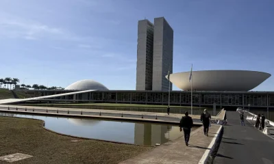 Senado defende na Justiça permissão de doações públicas em ano eleitoral