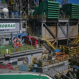 Petrobras auxiliará Petrobras boliviana em reestruturação para aumentar eficiência