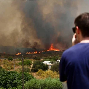 Incêndio florestal na Espanha deixa ao menos 11 mortos e 23 desaparecidos