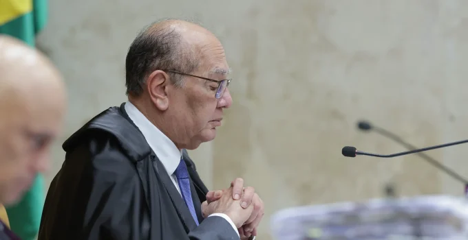 Nikolas Ferreira questiona relação de Gilmar Mendes com a CBF em vídeo