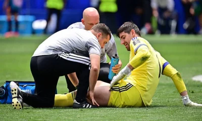 Courtois lamenta saída por lesão em derrota da Bélgica para a Espanha