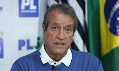 Dino bloqueia R$ 119 milhões em emendas suspeitas de favorecer Valdemar Costa Neto