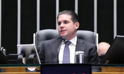 Hugo Motta critica decisão de Flávio Dino sobre emendas e acusa STF de intervenção judicial